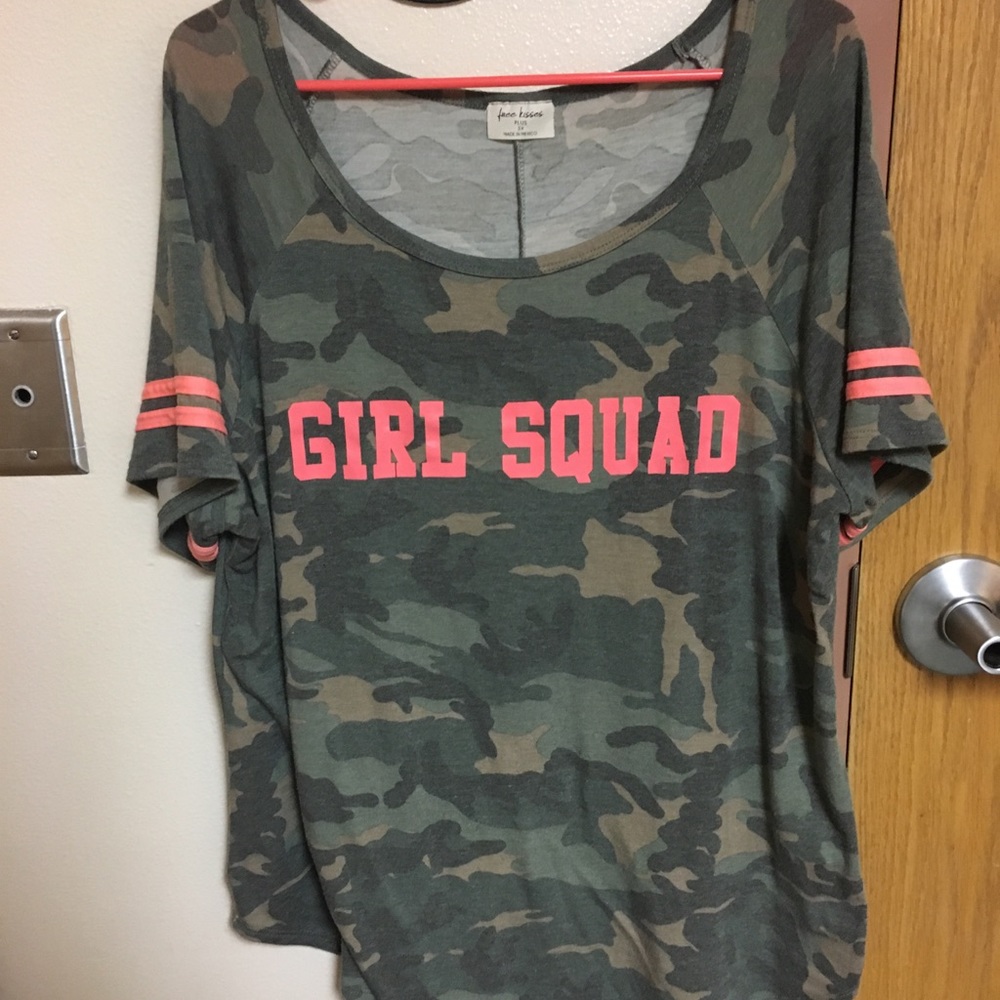 Girl squad Camo Short sleeve
